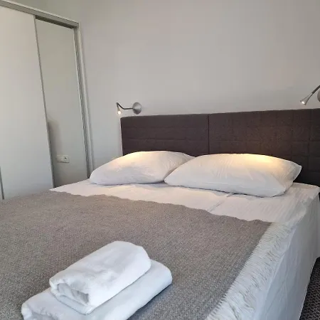 365pam - Boulevard Lägenhet *