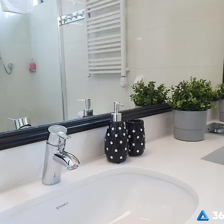 365pam - Boulevard アパート ウストロニエ・モルスキエ