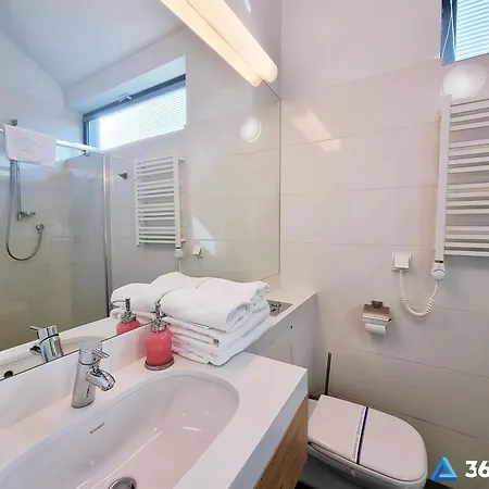 365pam - Boulevard アパート ウストロニエ・モルスキエ